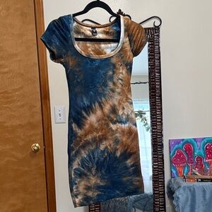 Windsor Tie-Dye Short Sleeve Mini T Shirt Dress Small